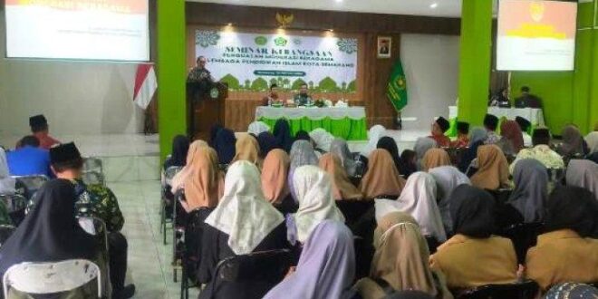 Ratusan Santri di Semarang Dibekali Penguatan Wawasan Kebangsaan & Moderasi Beragama