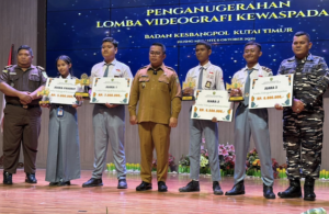Pelajar Kutai Timur Lawan Narkoba dan Radikalisme Lewat Karya Video